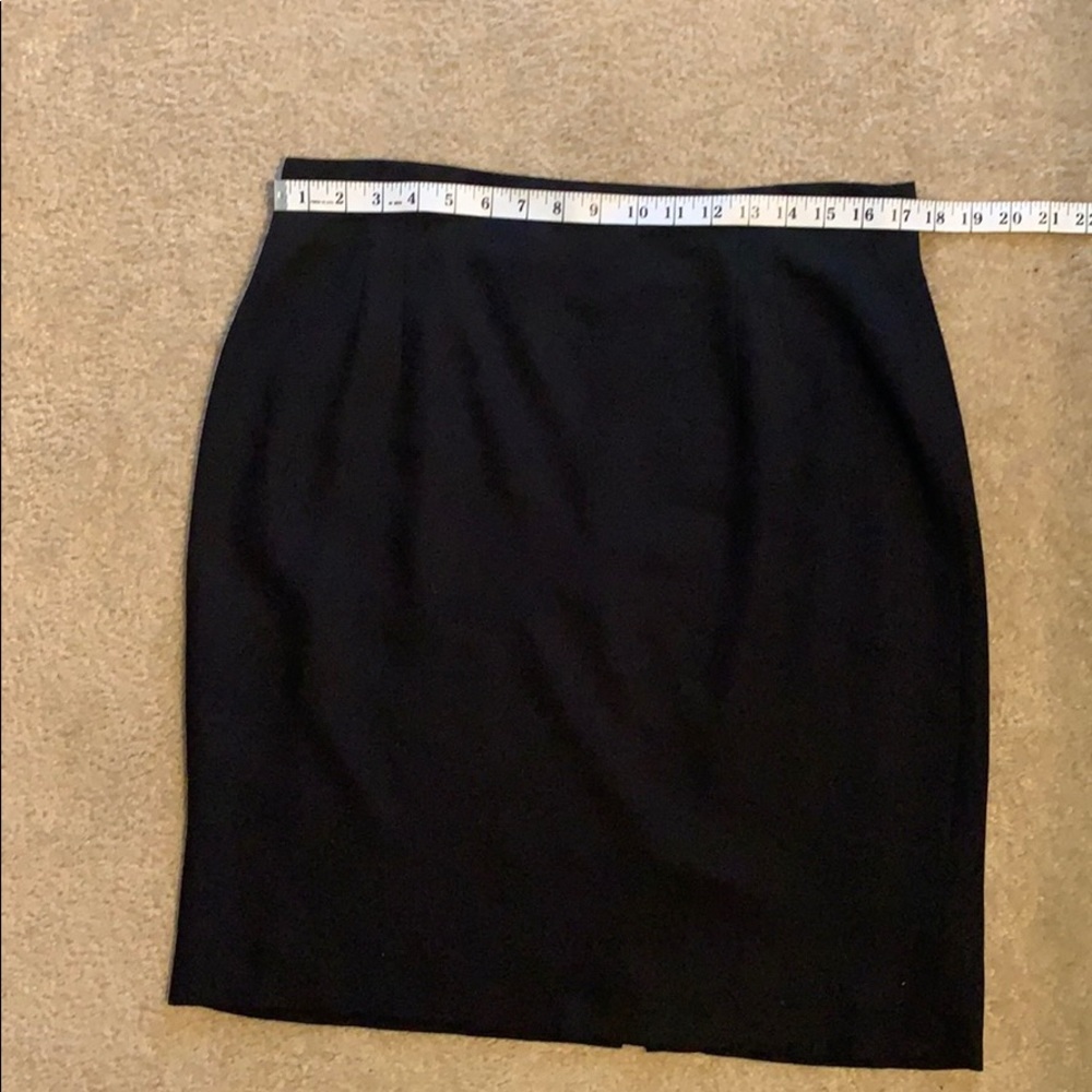 Jones New York Skirt Suit, Size 16, Black - Picture 10 of 10
